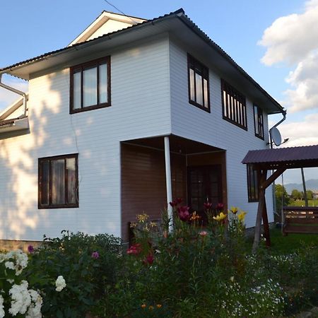 Вилла ЮрДар Iltsi Экстерьер фото