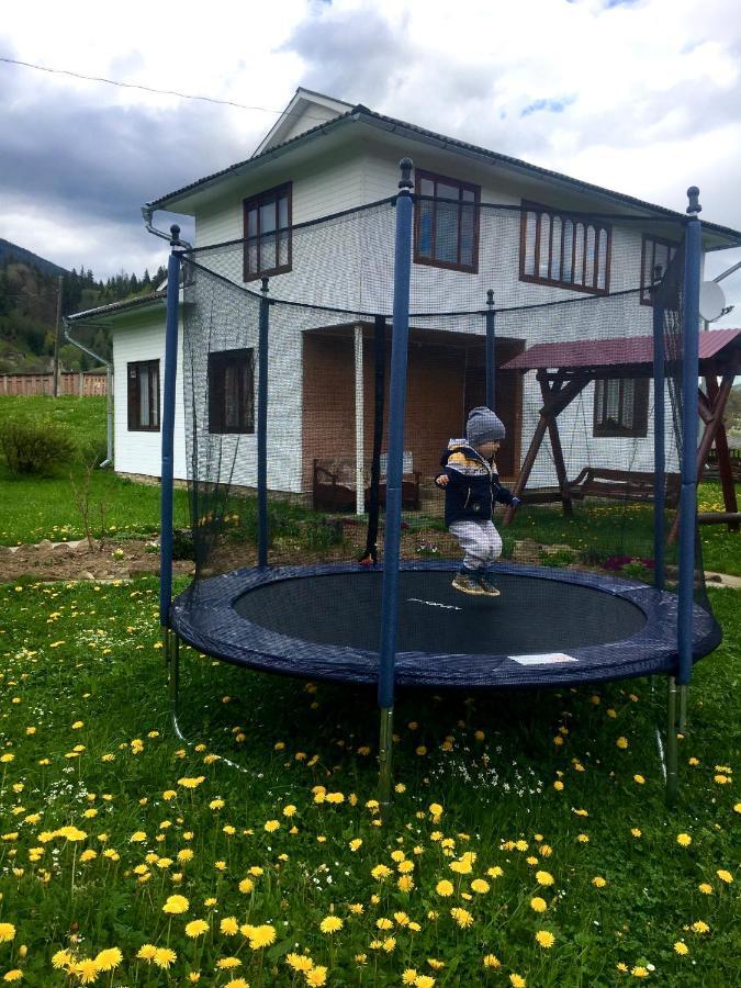 Вилла ЮрДар Iltsi Экстерьер фото